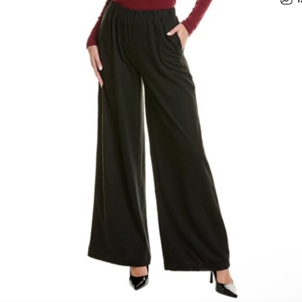 NWT Comfy Black Wide-Leg Women's Pants with Pockets